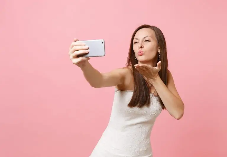 Couples Wanting Long Distance Weddings now Using Virtual Weddings Instead of Using a Proxy